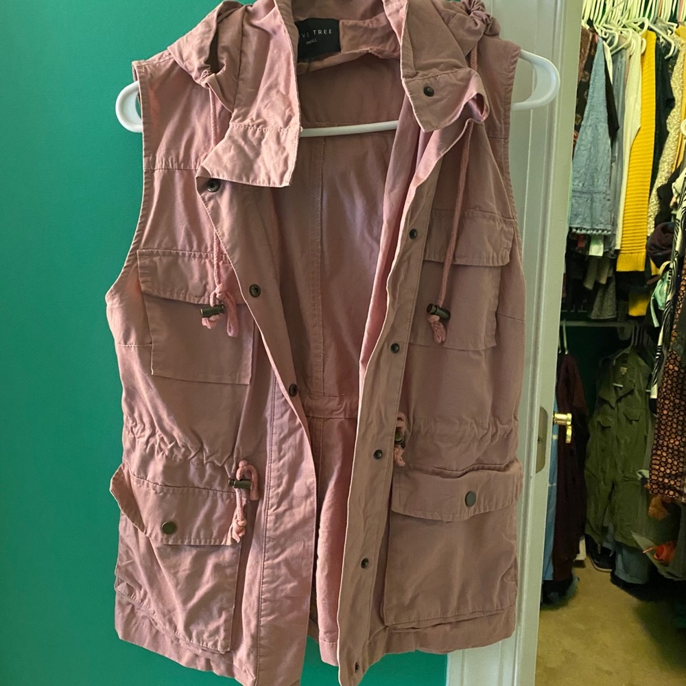 Mauve Vest